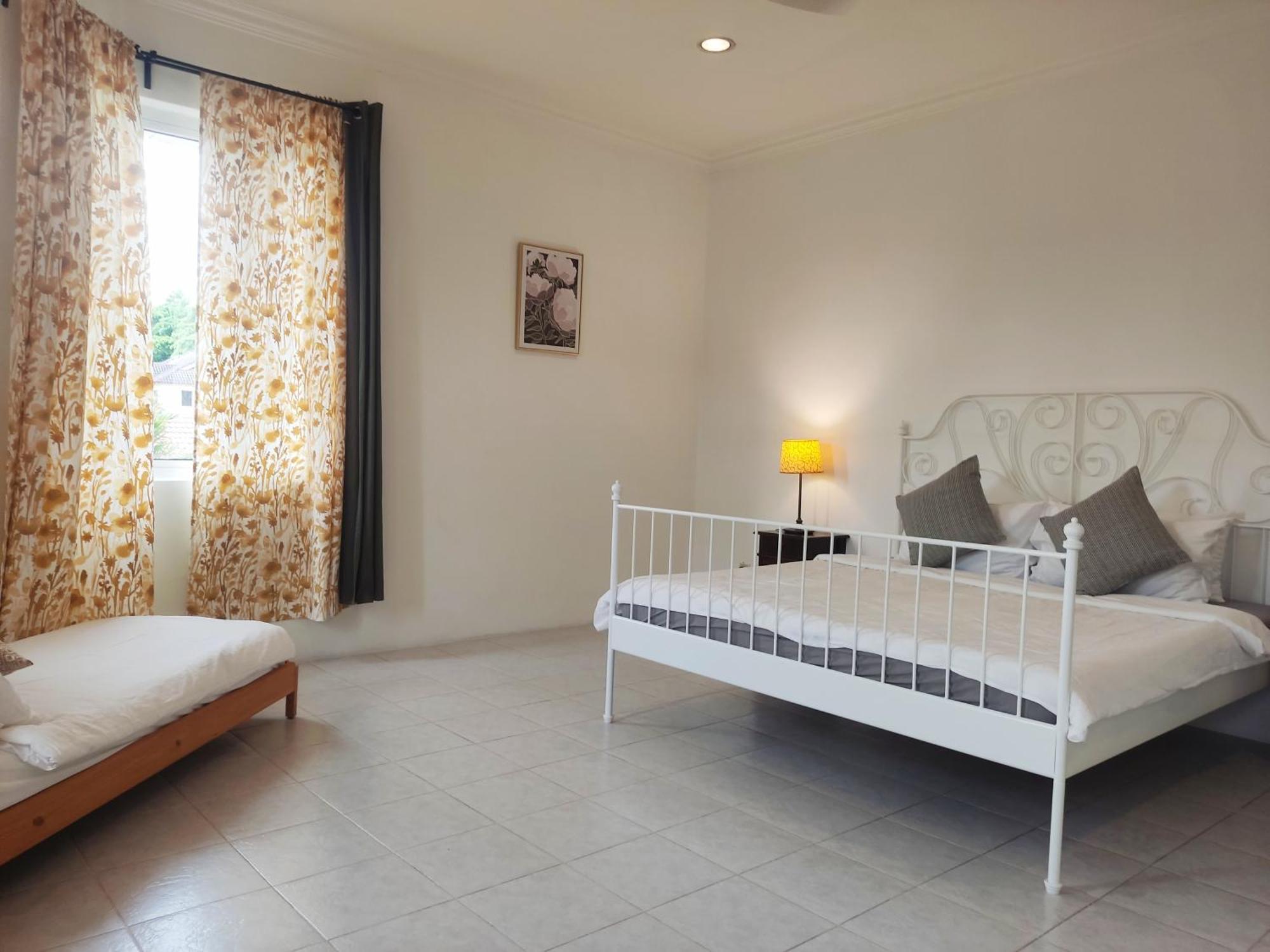 Rumah Putih Near Klia Sepang Dış mekan fotoğraf