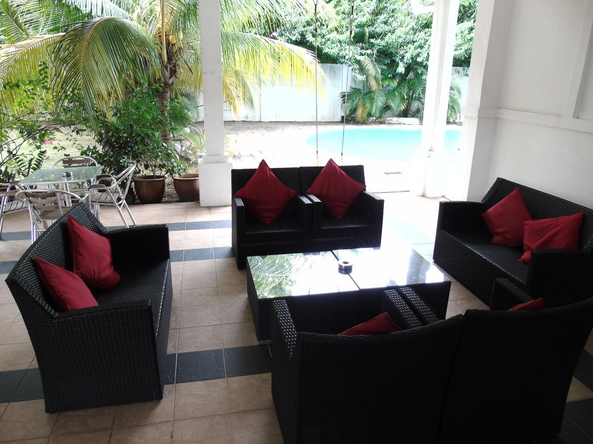 Rumah Putih Near Klia Sepang Dış mekan fotoğraf