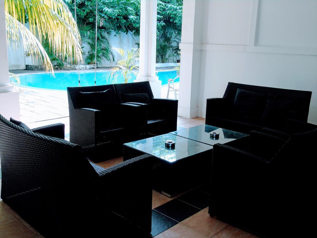 Rumah Putih Near Klia Sepang Dış mekan fotoğraf